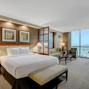 https://mgm-signature-24-716-jacuzzi-studio.las-vegashotels.net